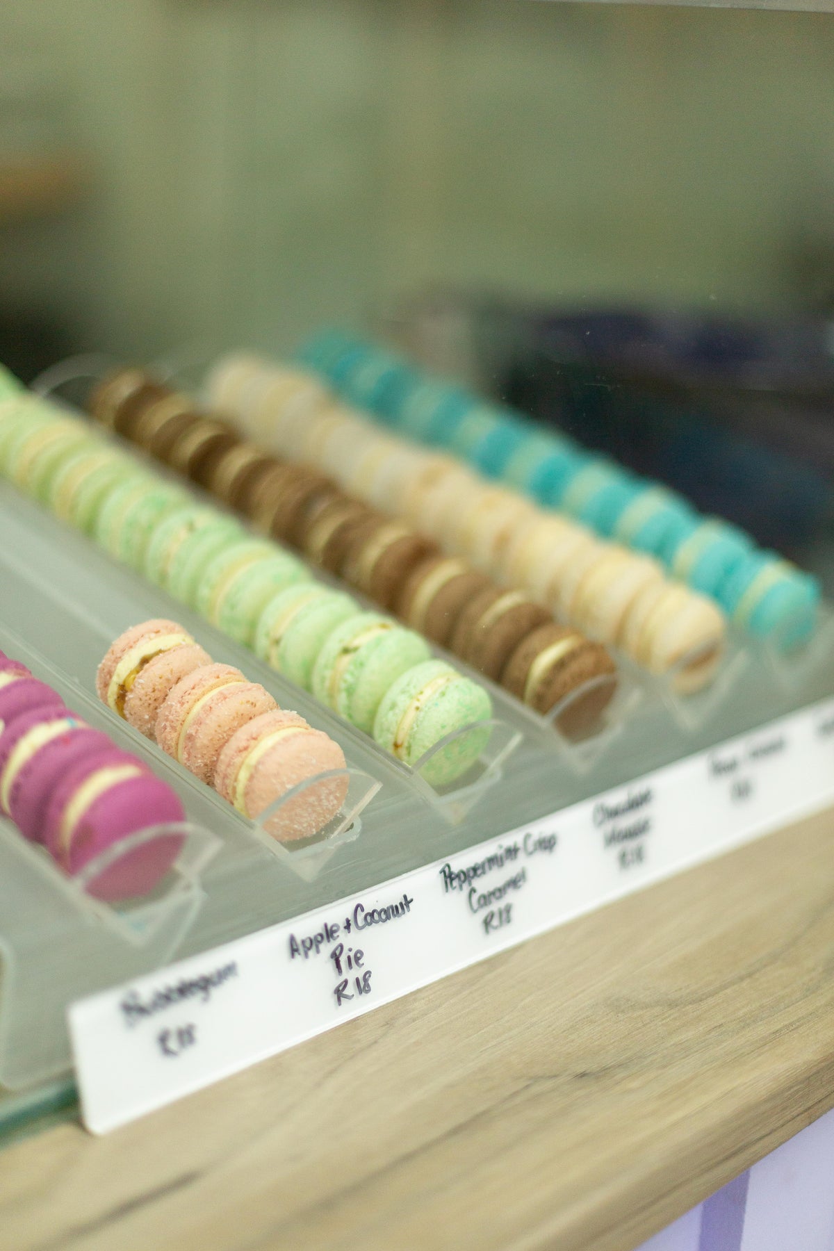 Macarons - Box of 20