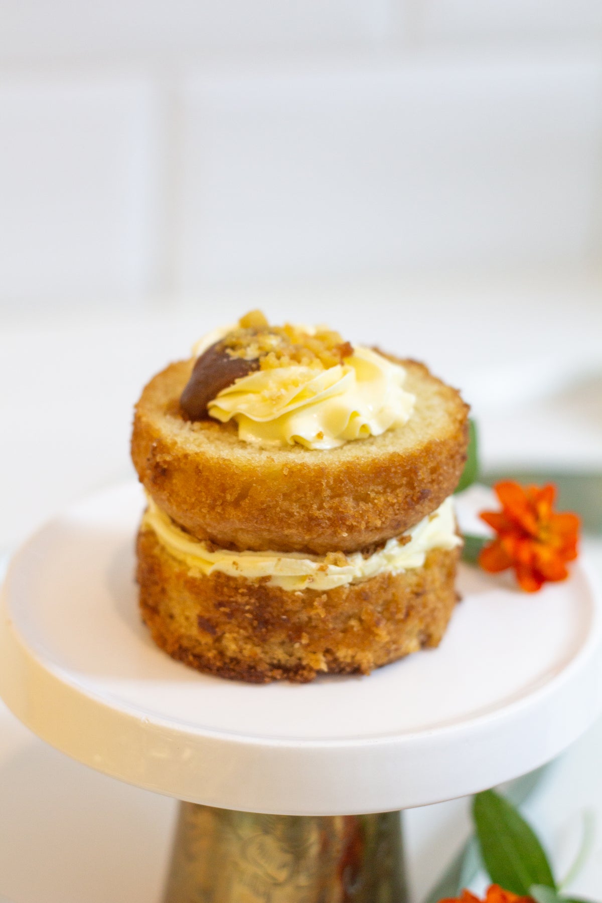 Mini Vanilla Caramel Cakes - Box of 4
